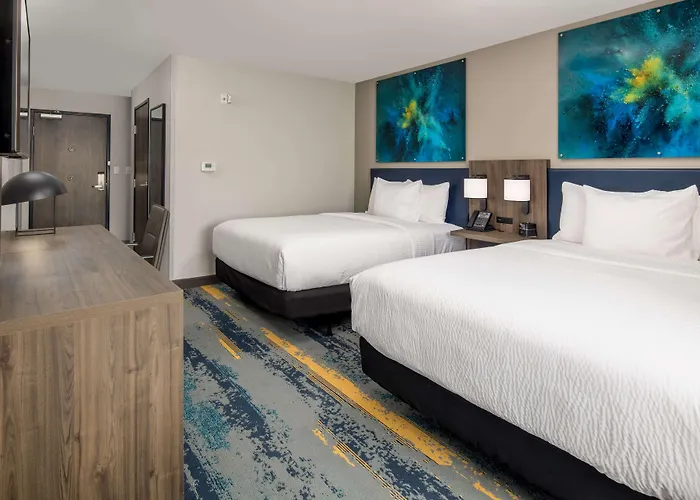 La Quinta Inn & Suites by Wyndham Spokane Downtown