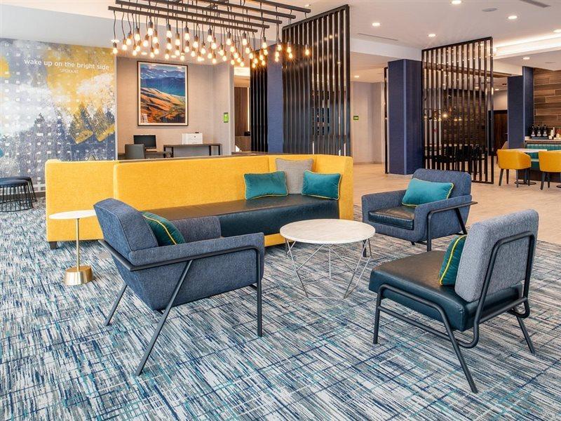 La Quinta & By Wyndham Downtown 3*