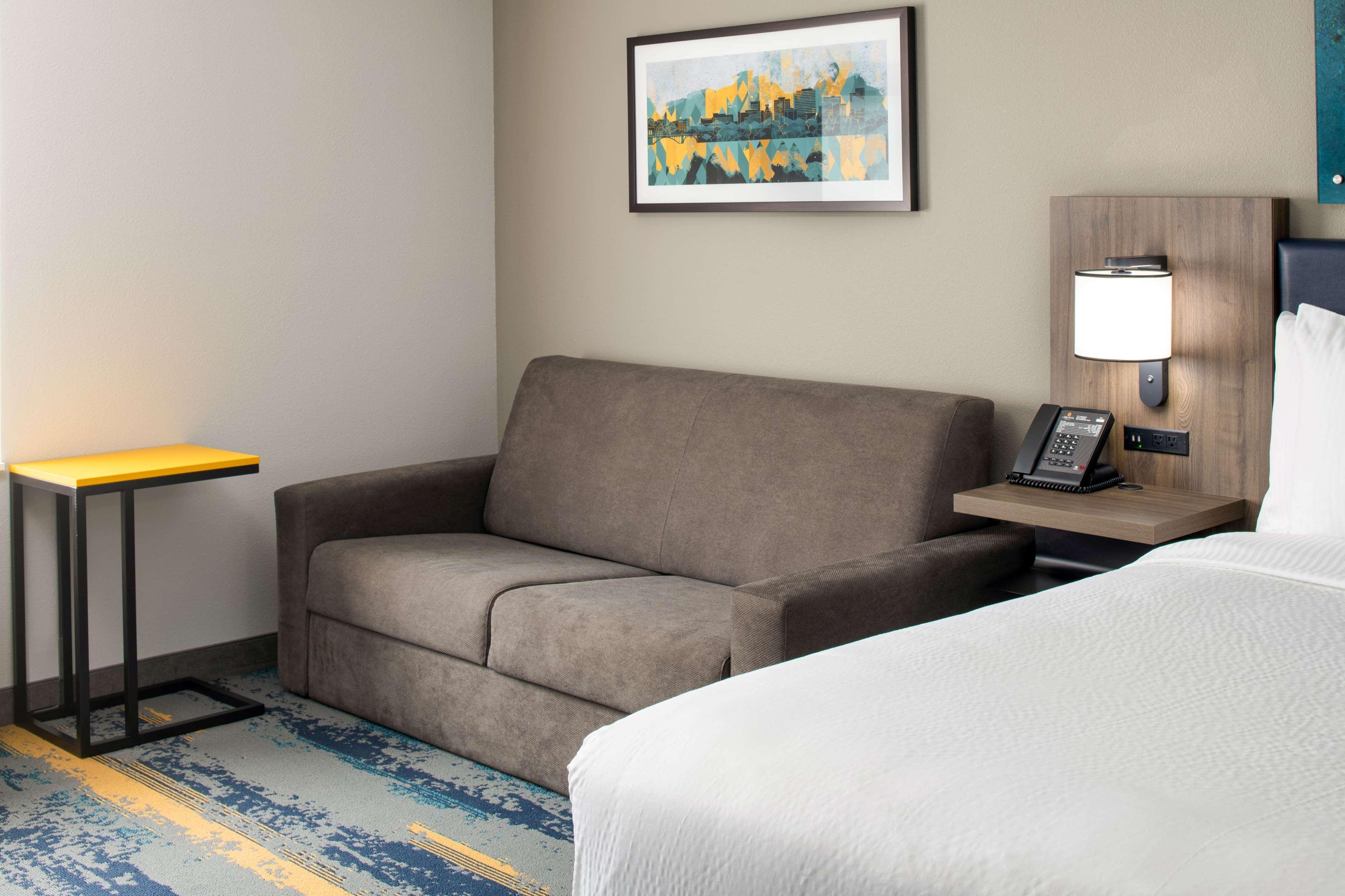 La Quinta & By Wyndham Downtown Spokane