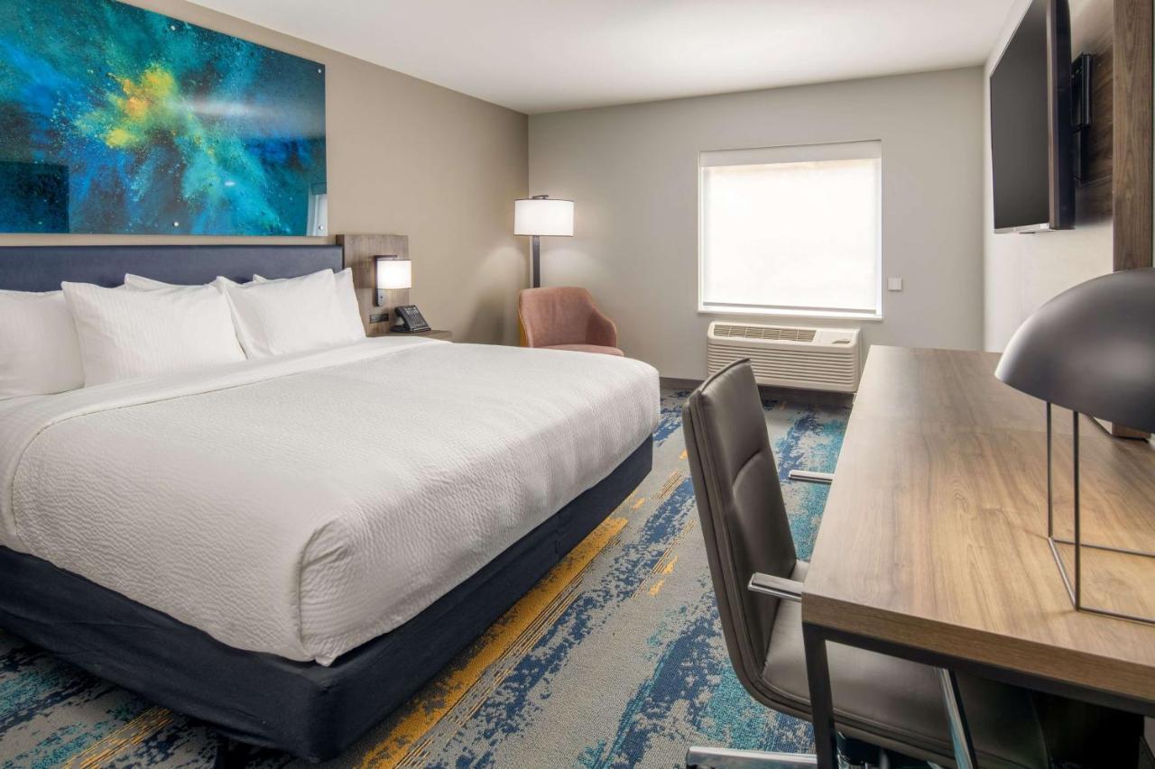La Quinta & By Wyndham Downtown 3*